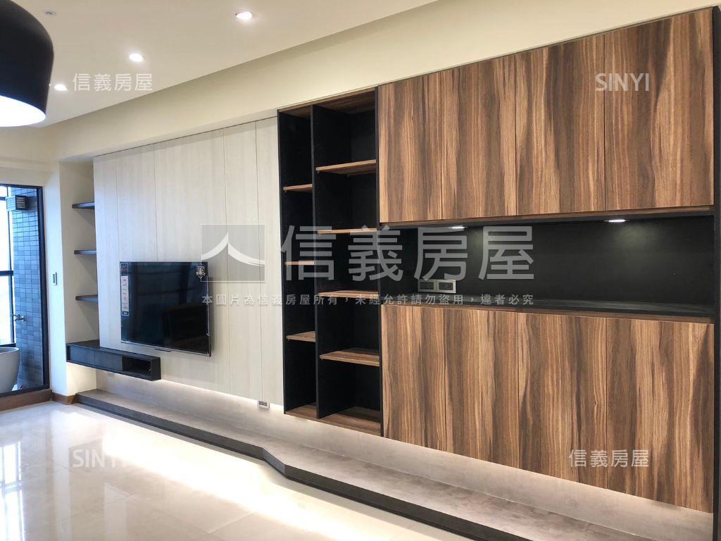 海華星鑽高樓溫馨三房車位房屋室內格局與周邊環境