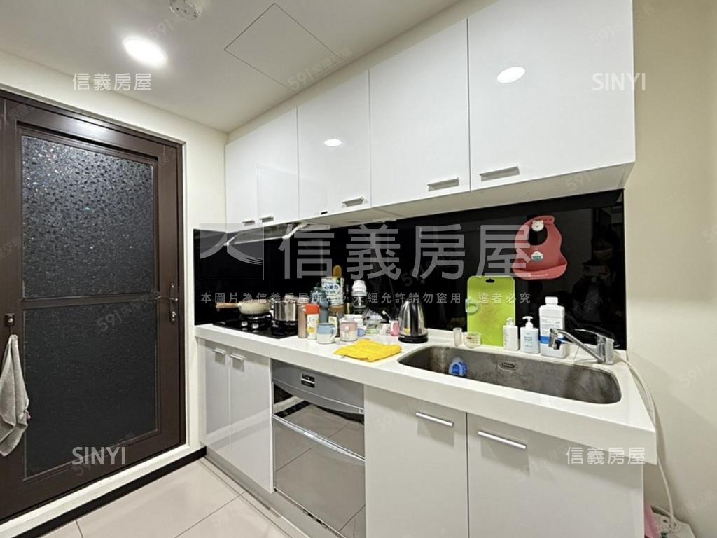 御上景｜主建約１８坪兩房房屋室內格局與周邊環境