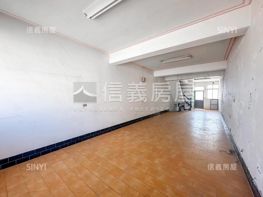 鼎中路熱鬧正五樓透店房屋室內格局與周邊環境