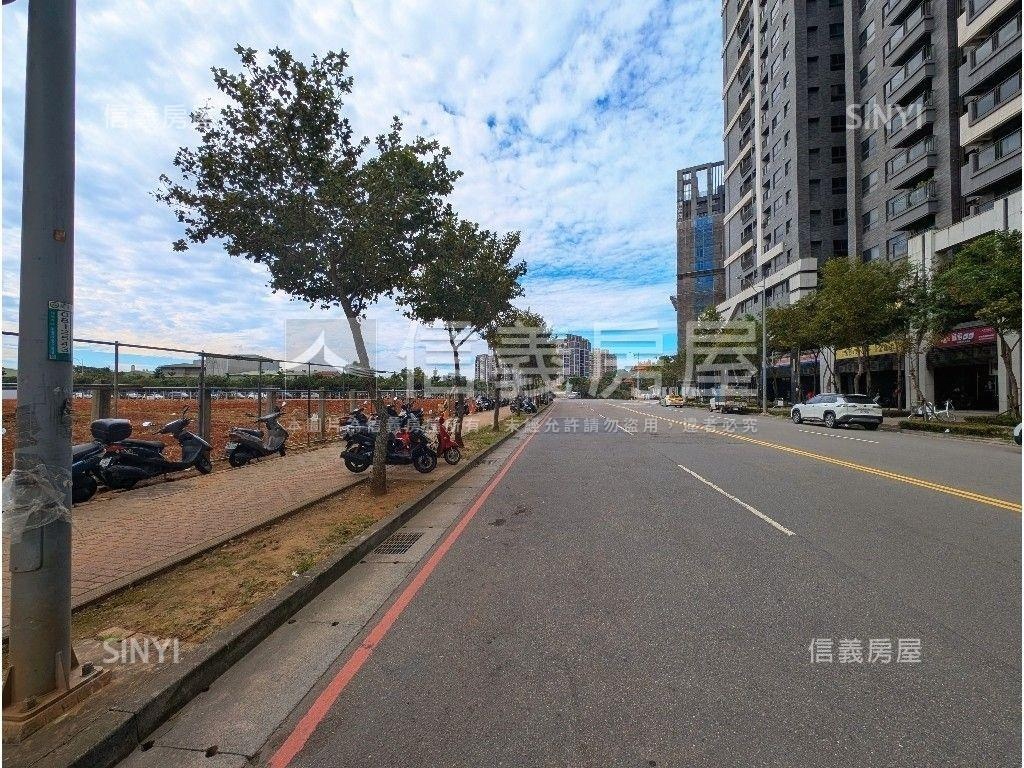 Ａ７【大亮波波】兩房車位房屋室內格局與周邊環境