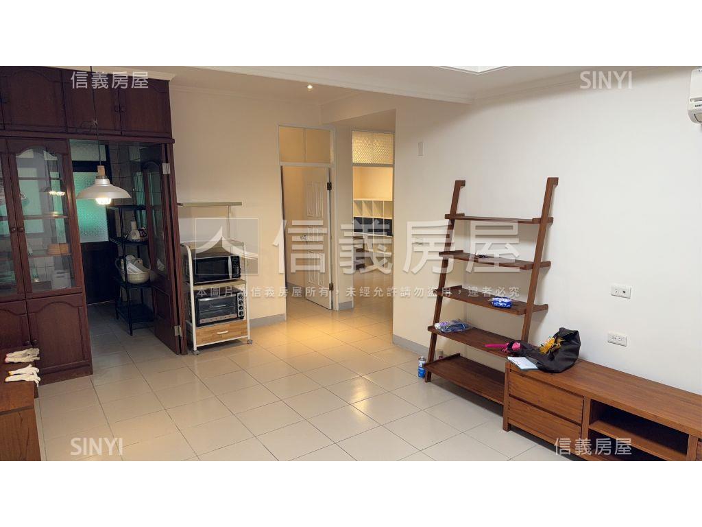 培英街公寓２樓房屋室內格局與周邊環境