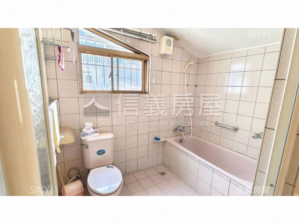好喜歡金福街車庫透天房屋室內格局與周邊環境