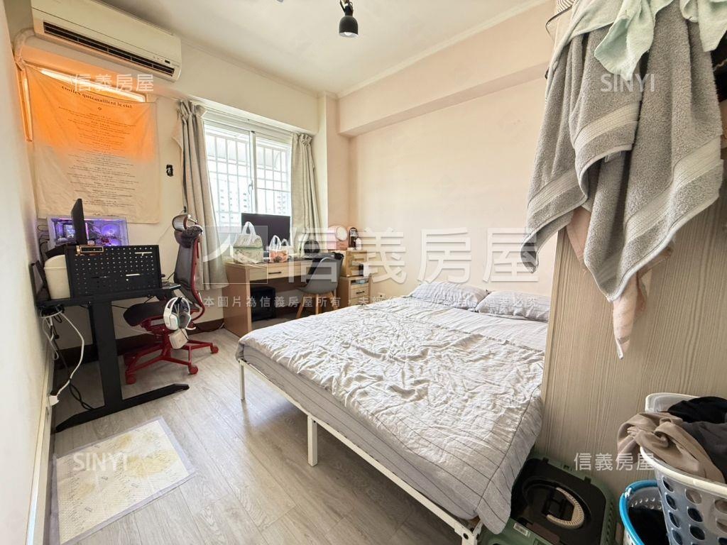 輕裝潢兩房收租聖品房屋室內格局與周邊環境