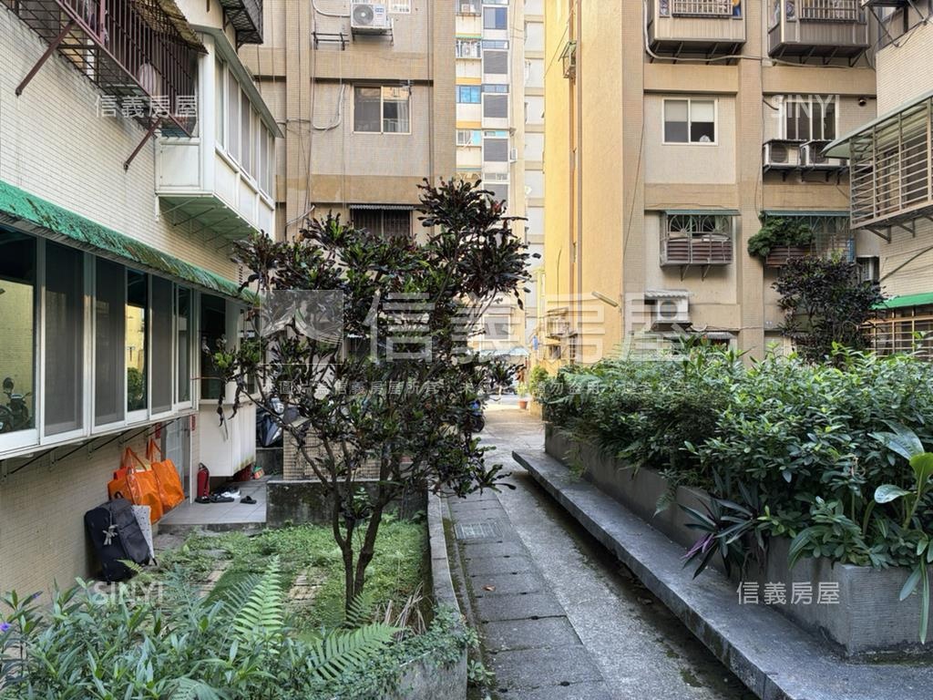 捷運靜巷一樓房屋室內格局與周邊環境