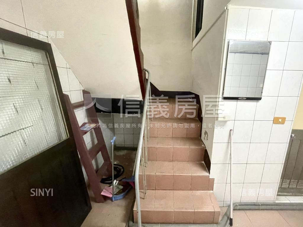 建工商圈透天房屋室內格局與周邊環境