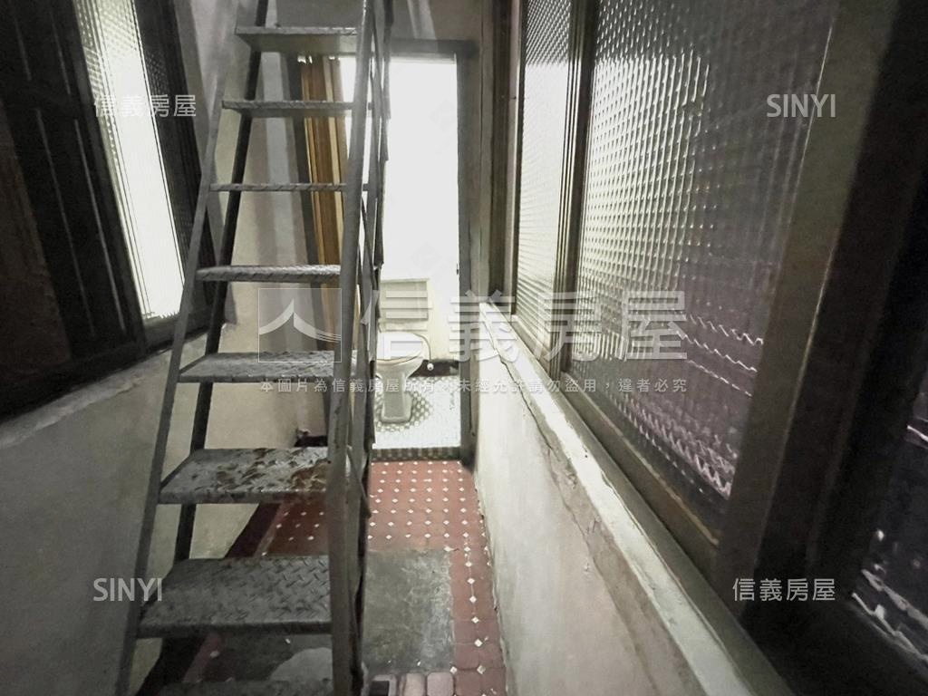 建工商圈透天房屋室內格局與周邊環境