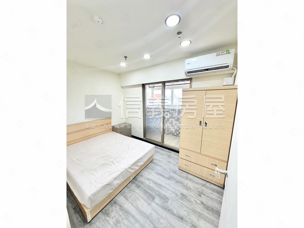 凱悅一房一廳美套房１３樓房屋室內格局與周邊環境