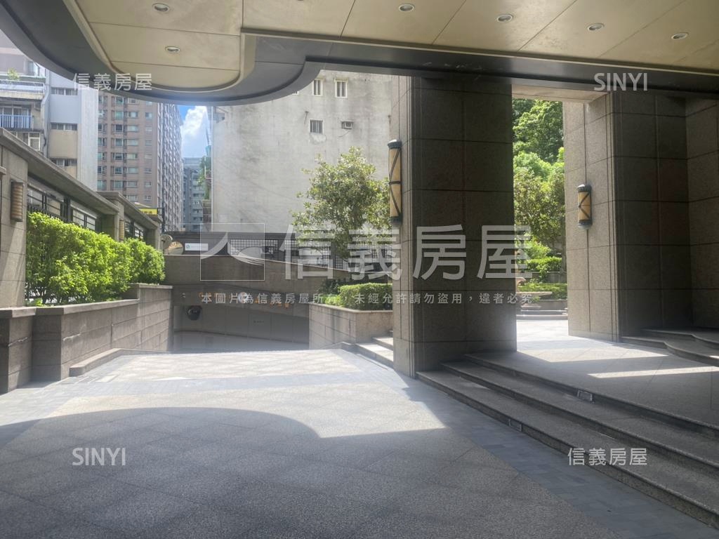 面公園昇陽之道精美豪邸房屋室內格局與周邊環境