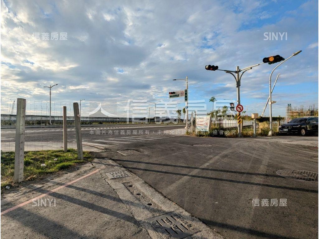 臨新台１７輕屋齡兩衛平車房屋室內格局與周邊環境