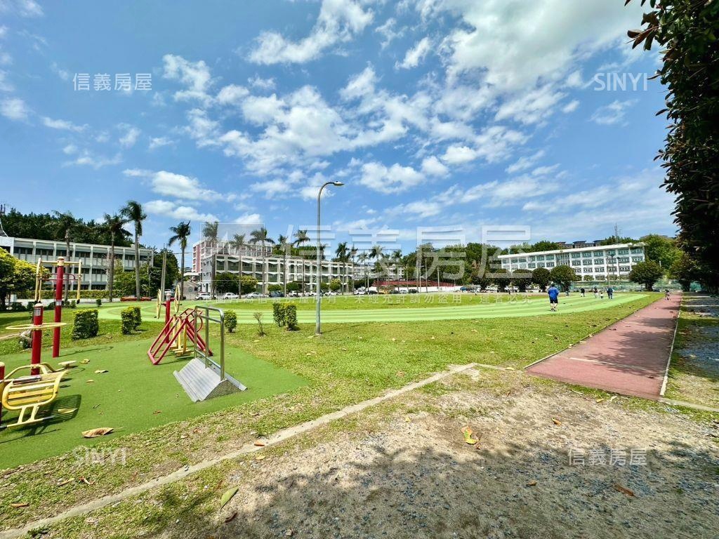 尊榮墨濤院˙晴空３房車位房屋室內格局與周邊環境