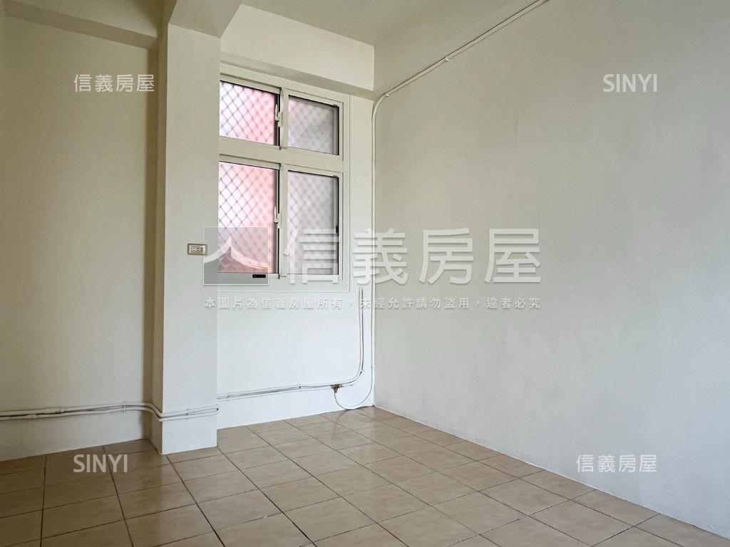 南郭書香優美三房房屋室內格局與周邊環境