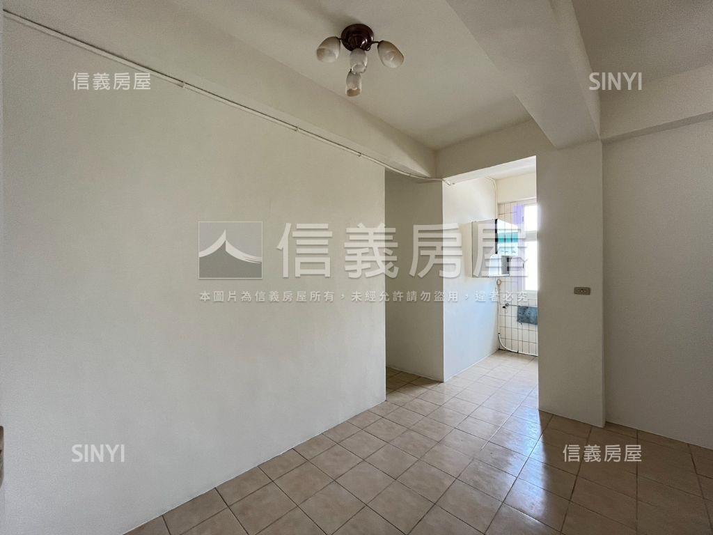 南郭書香優美三房房屋室內格局與周邊環境