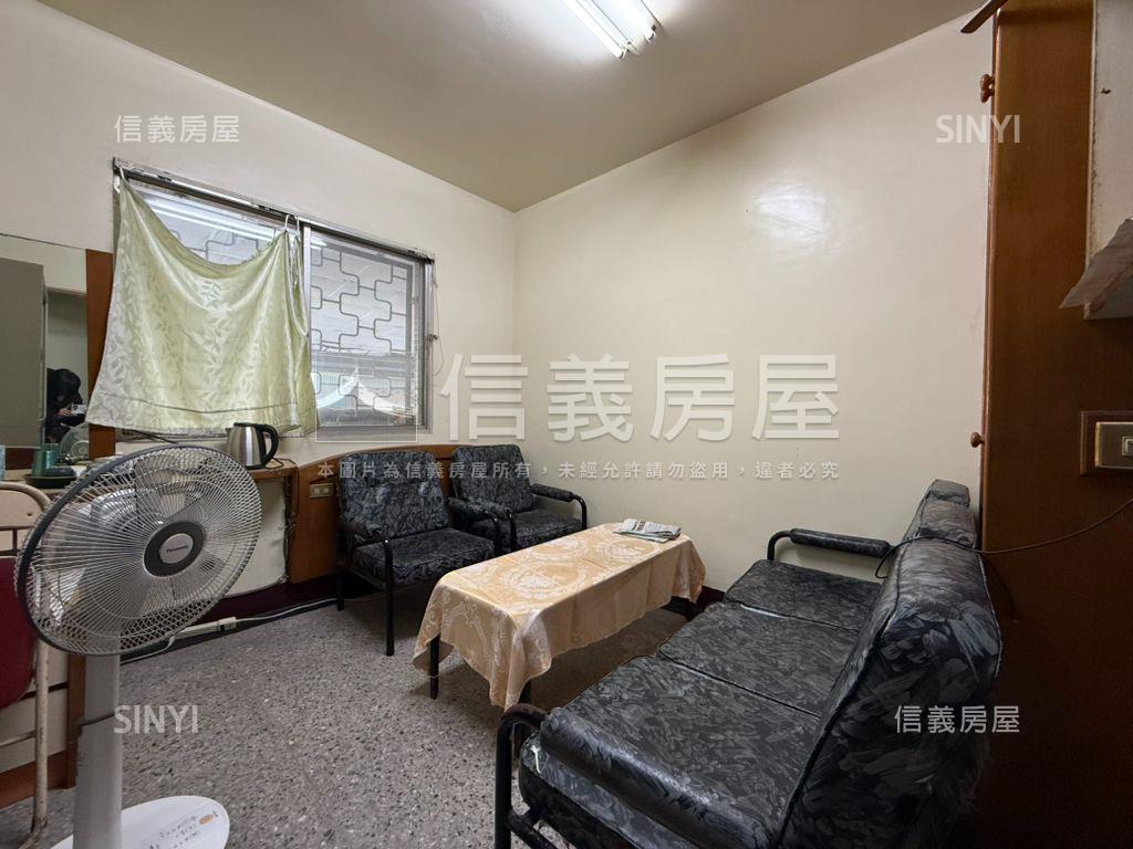 新建路一樓寓房屋室內格局與周邊環境