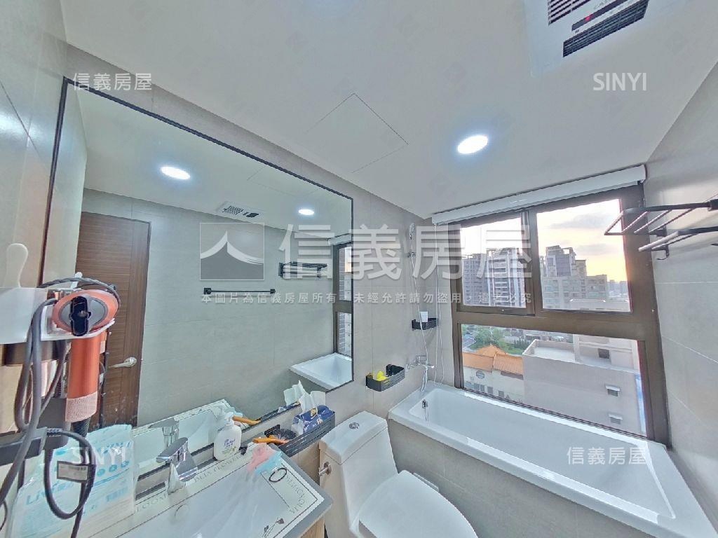 鴻灃越精裝景觀三房三車位房屋室內格局與周邊環境