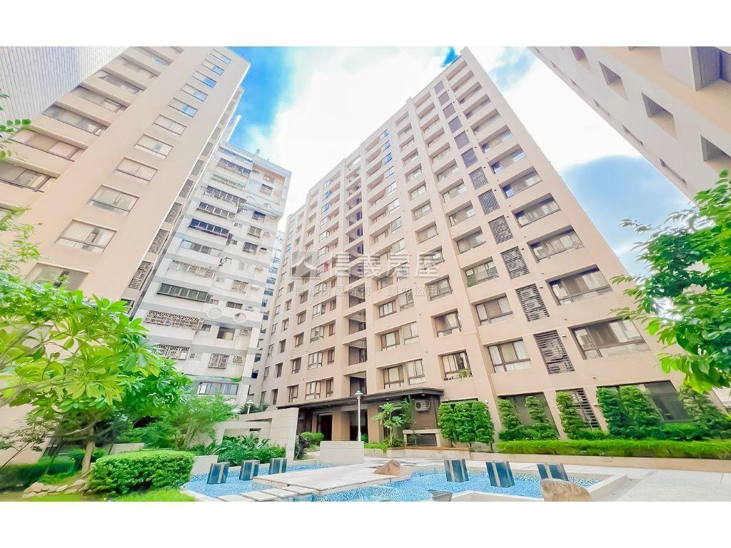 專任！品藏逢甲高樓正兩房房屋室內格局與周邊環境