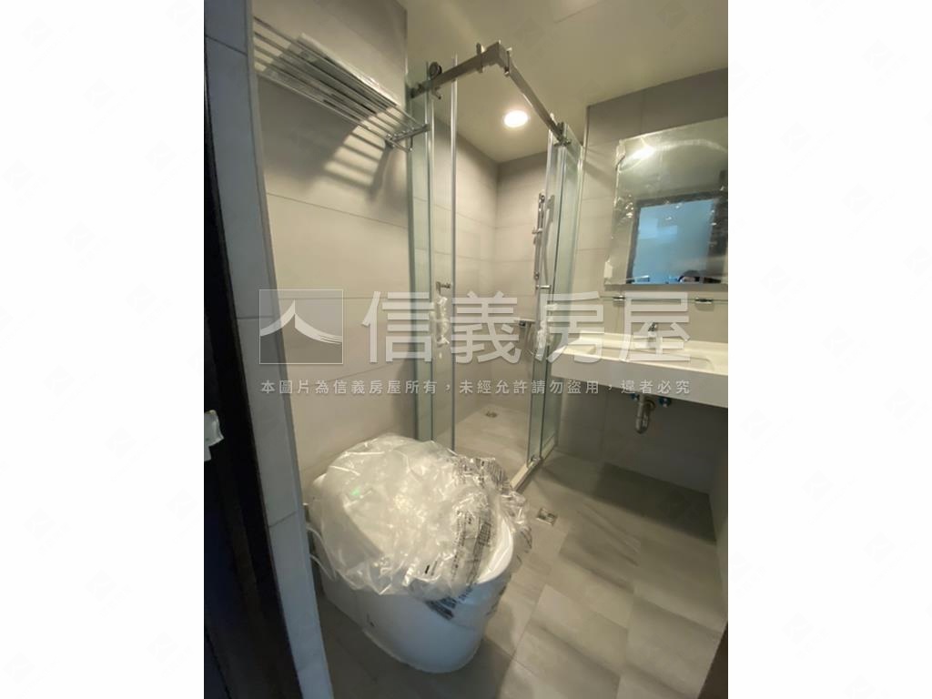 水湳經貿旁遠雄純寓高樓房屋室內格局與周邊環境