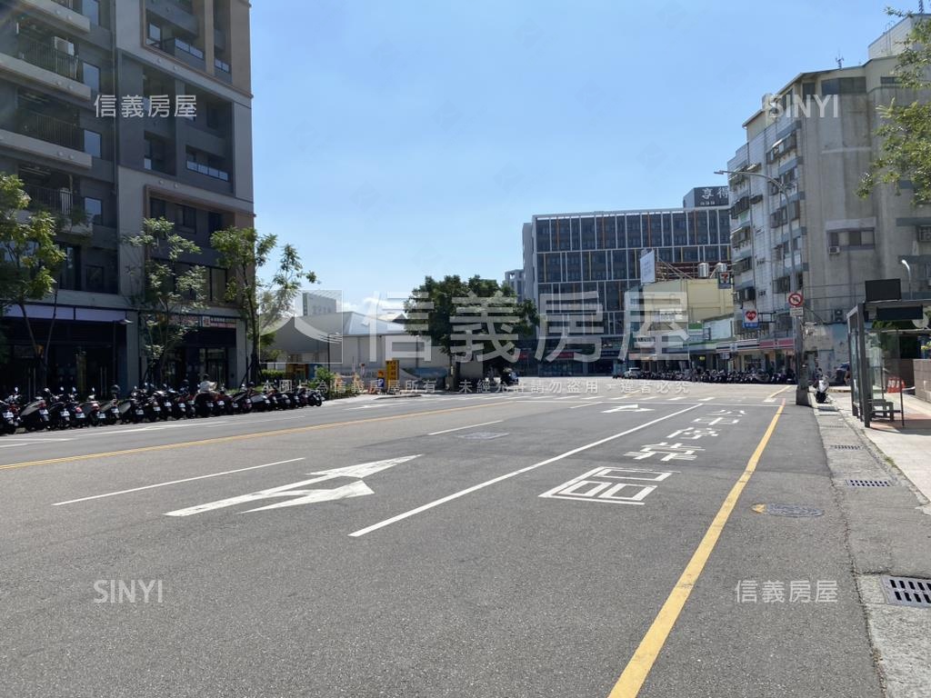 水湳經貿旁遠雄純寓高樓房屋室內格局與周邊環境