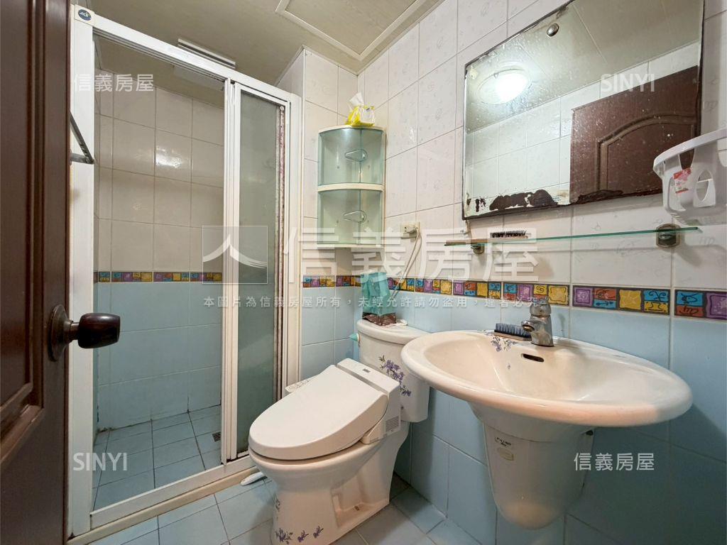 歐洲村景觀四房車位房屋室內格局與周邊環境