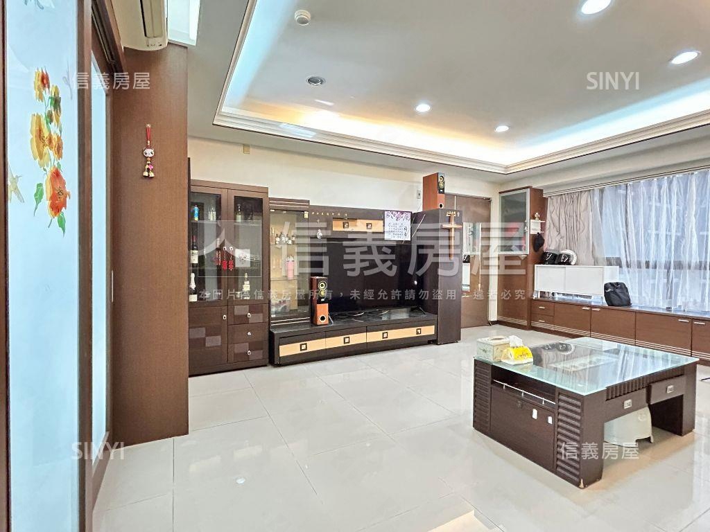 南屯震後太子龍四房房屋室內格局與周邊環境