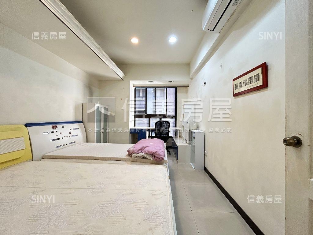 南屯震後太子龍四房房屋室內格局與周邊環境