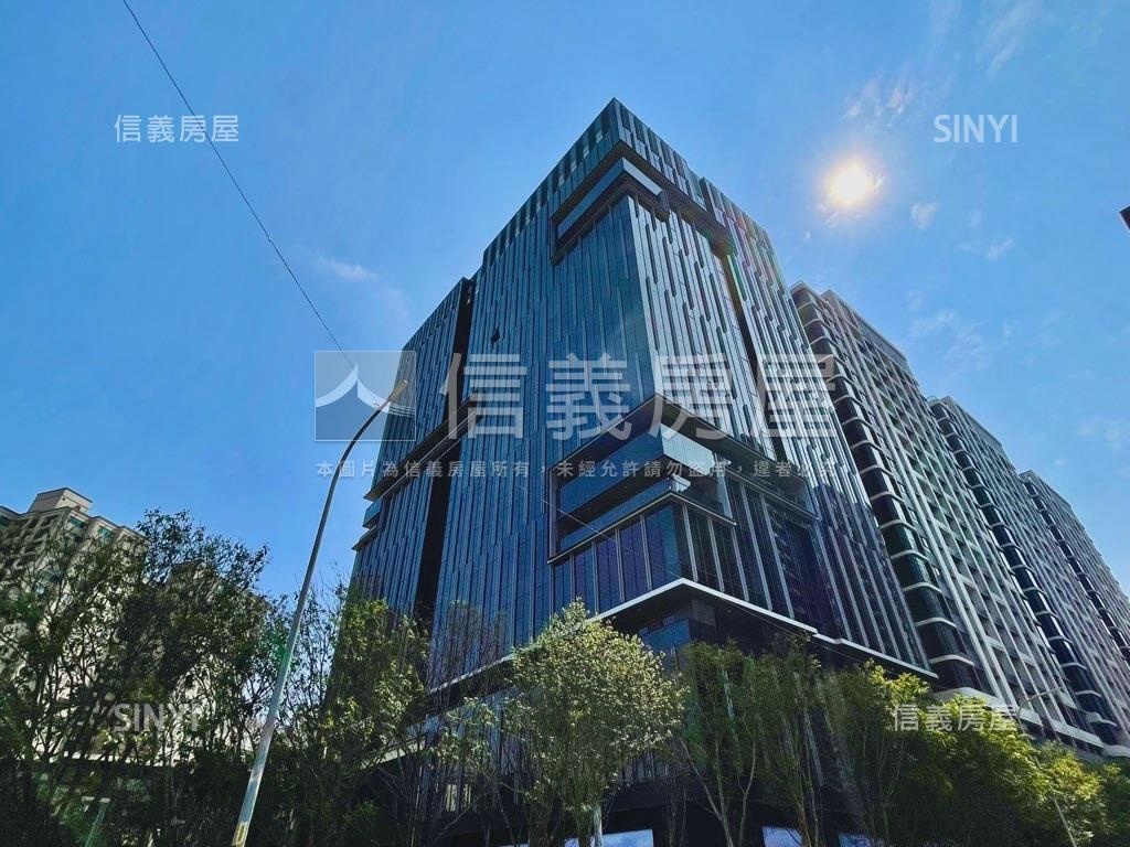 帝國花園美景三房車位房屋室內格局與周邊環境