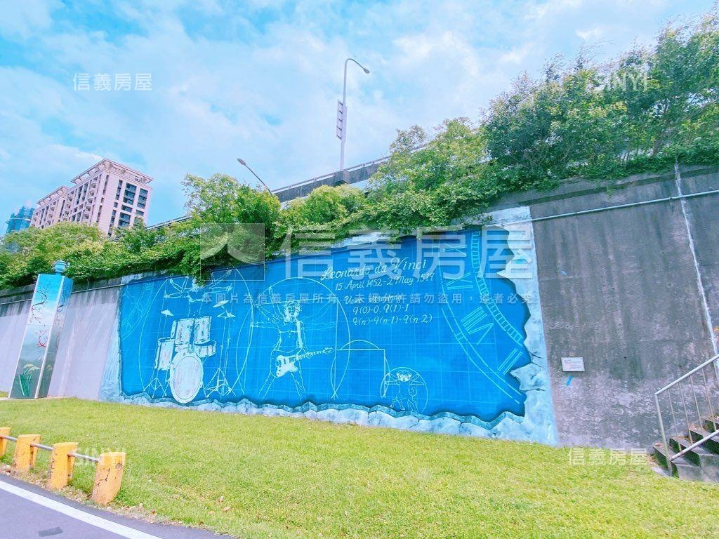 帝國花園美景三房車位房屋室內格局與周邊環境