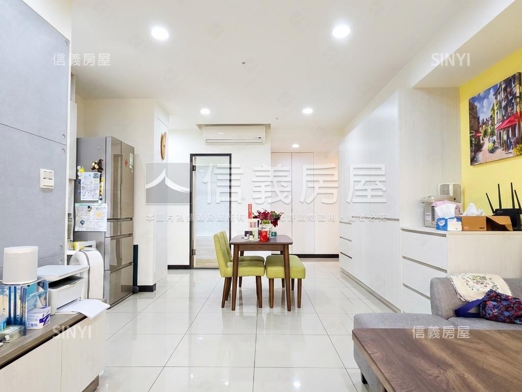 新時代雲頂美屋有平面車位房屋室內格局與周邊環境