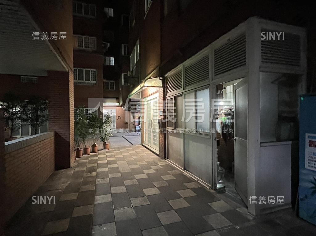 大展鴻圖金店面房屋室內格局與周邊環境