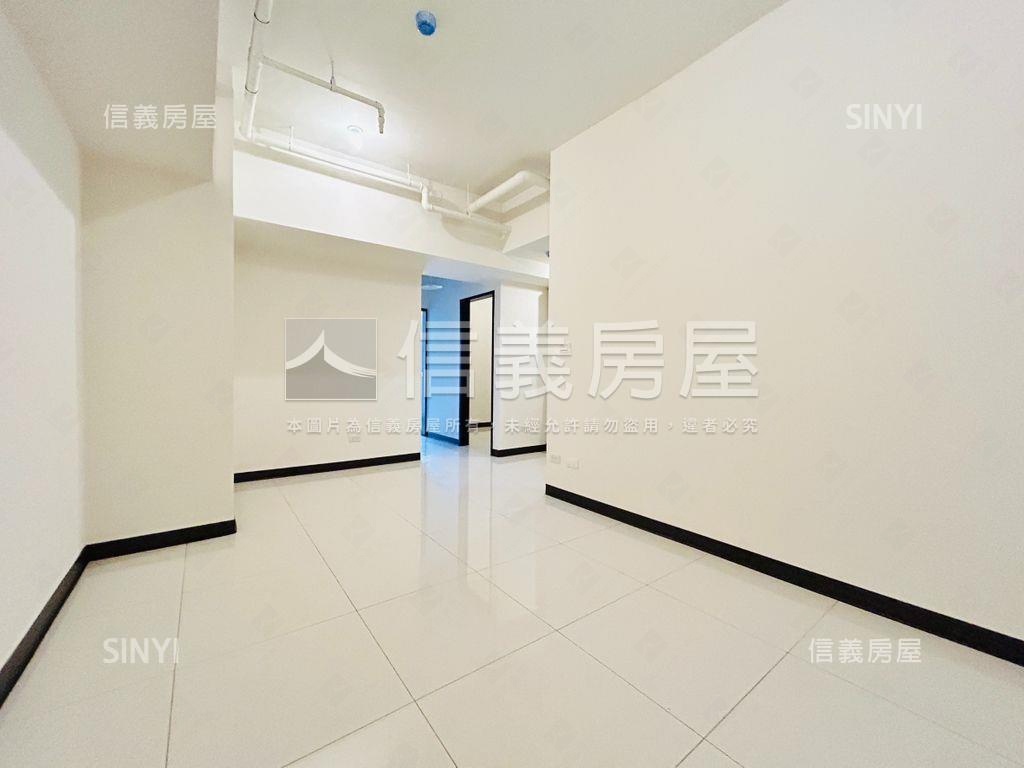 漾漾三房車房屋室內格局與周邊環境