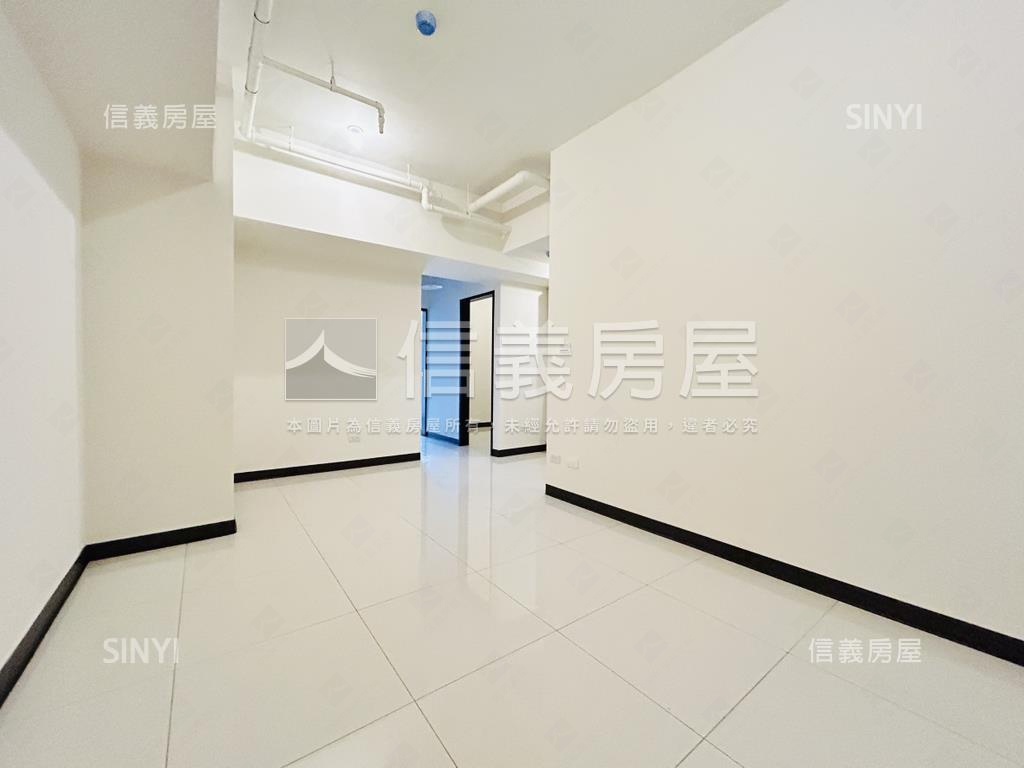 漾漾三房車房屋室內格局與周邊環境