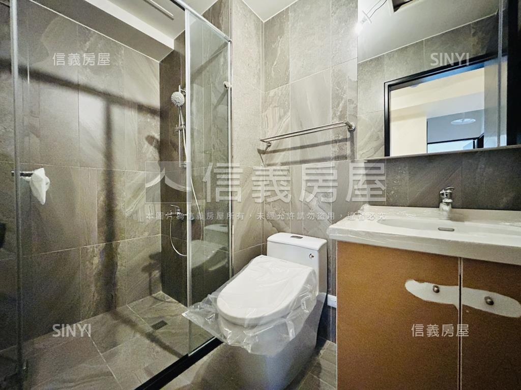 漾漾三房車房屋室內格局與周邊環境