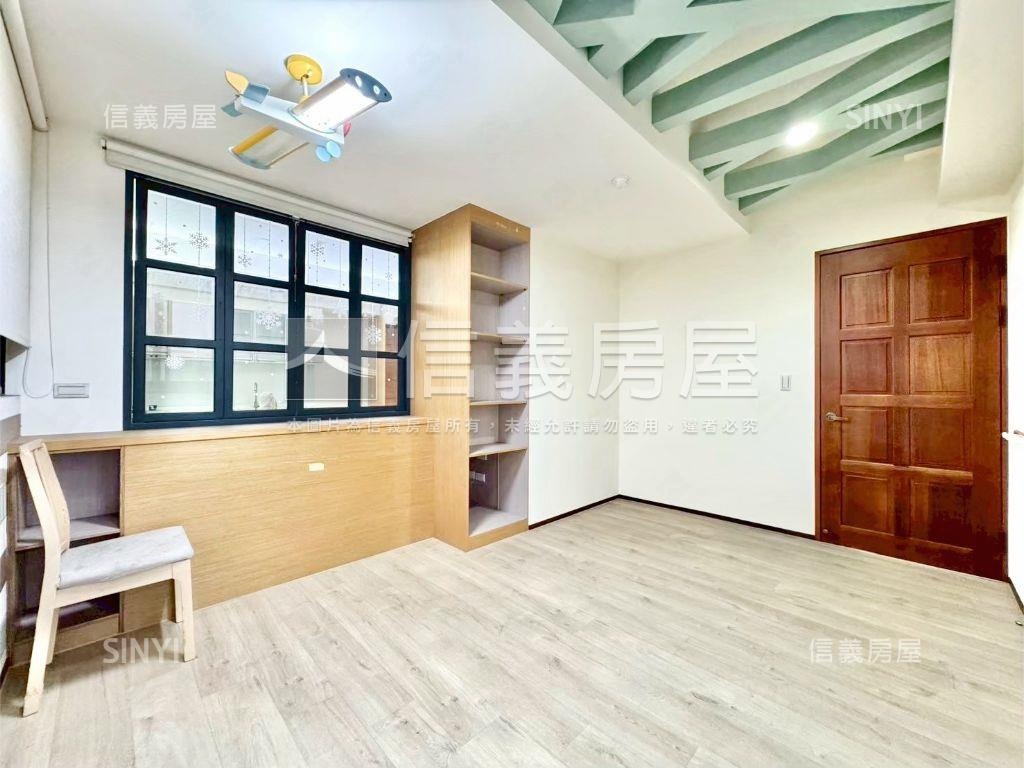 面公園豪景大兩房平車房屋室內格局與周邊環境