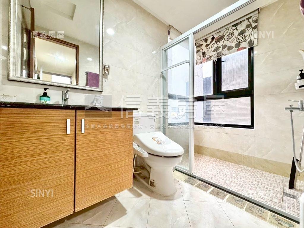 面公園豪景大兩房平車房屋室內格局與周邊環境