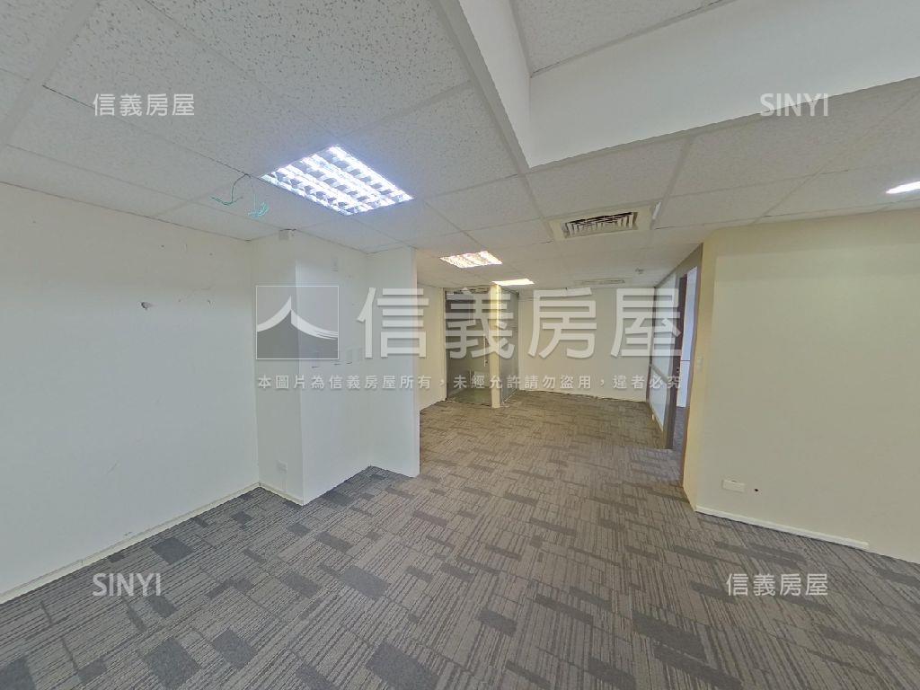 近捷運邊間採光辦公房屋室內格局與周邊環境