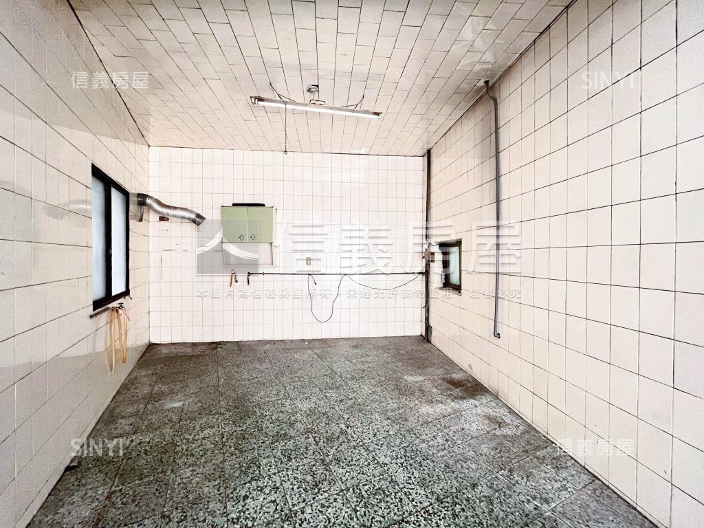 大雅三角窗金店面房屋室內格局與周邊環境