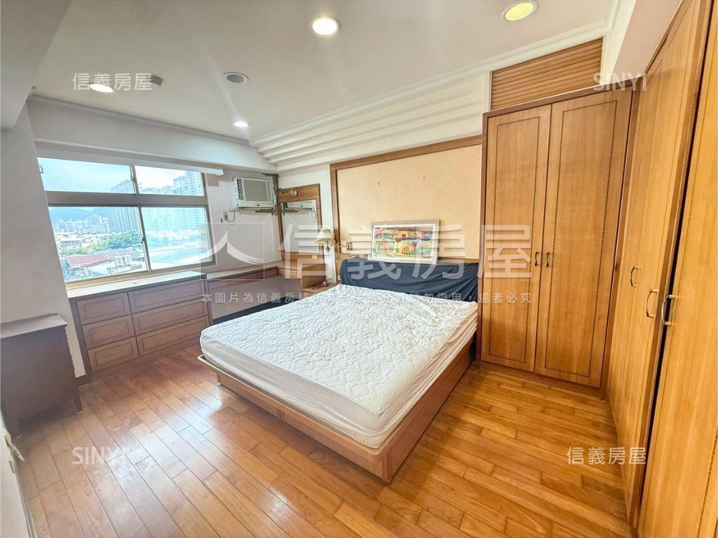 國家名人巷景觀３房車位房屋室內格局與周邊環境