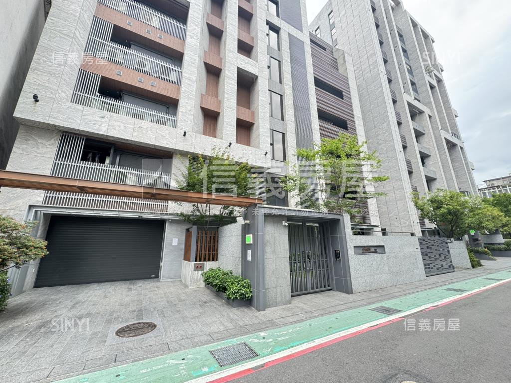 台大龍門３房車位房屋室內格局與周邊環境