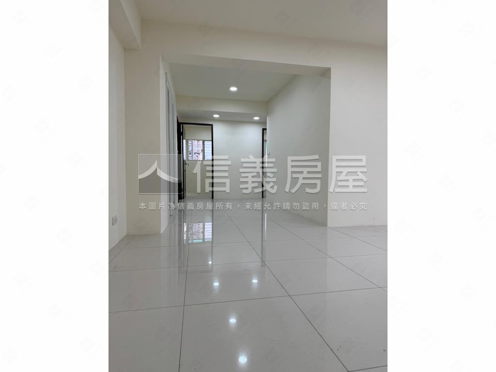 近萬隆捷運高樓邊間三房房屋室內格局與周邊環境