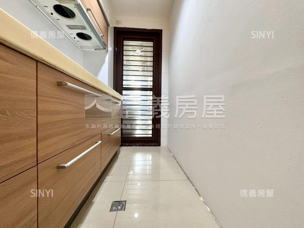 浪漫紐約三房平車房屋室內格局與周邊環境