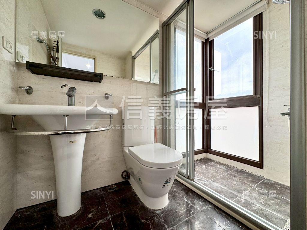 浪漫紐約三房平車房屋室內格局與周邊環境