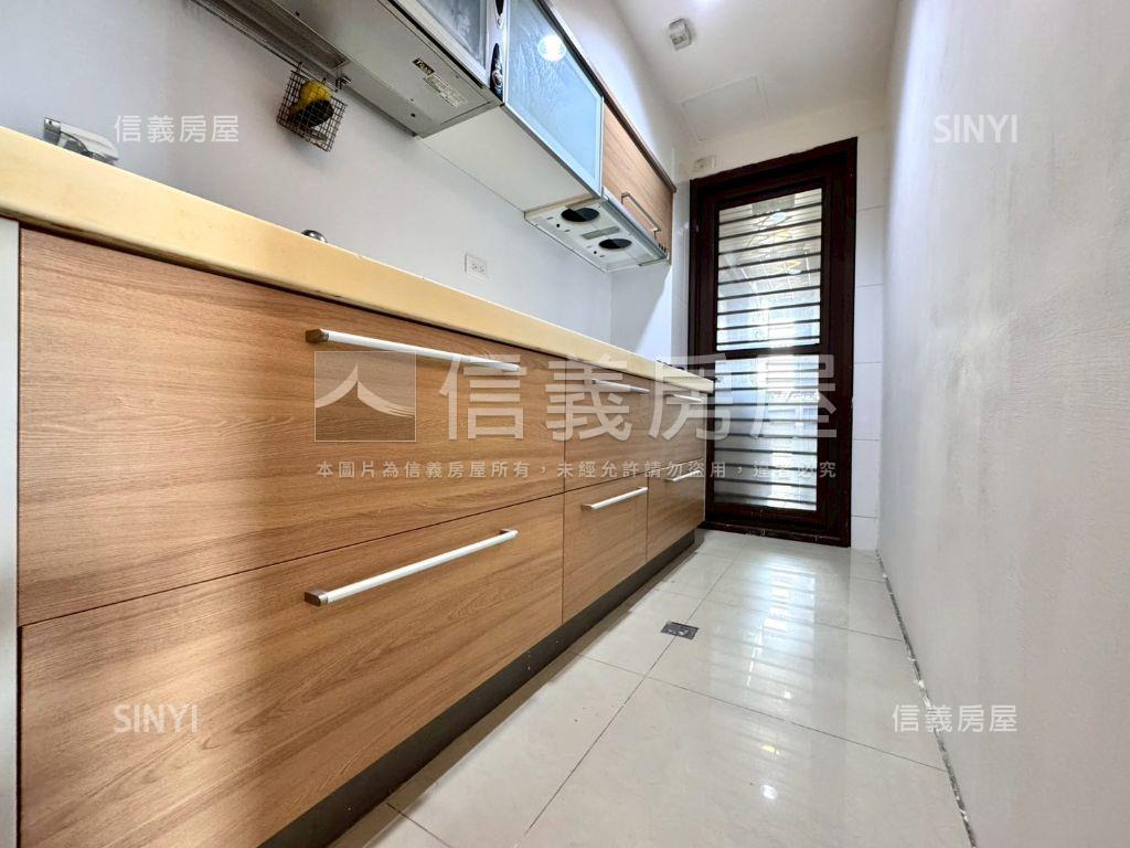 浪漫紐約三房平車房屋室內格局與周邊環境