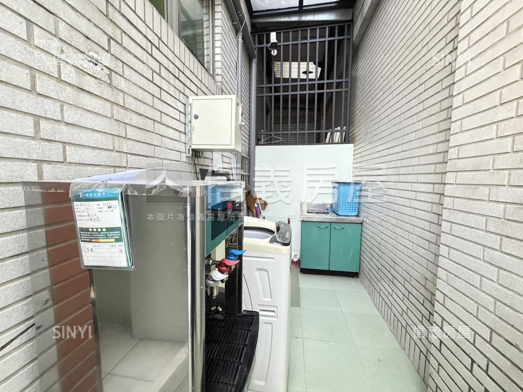 近市場滿租透套首選房屋室內格局與周邊環境