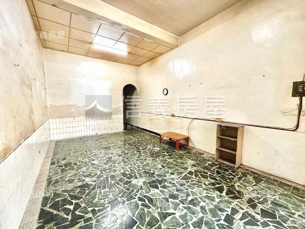 買代尋大樹透天房屋室內格局與周邊環境