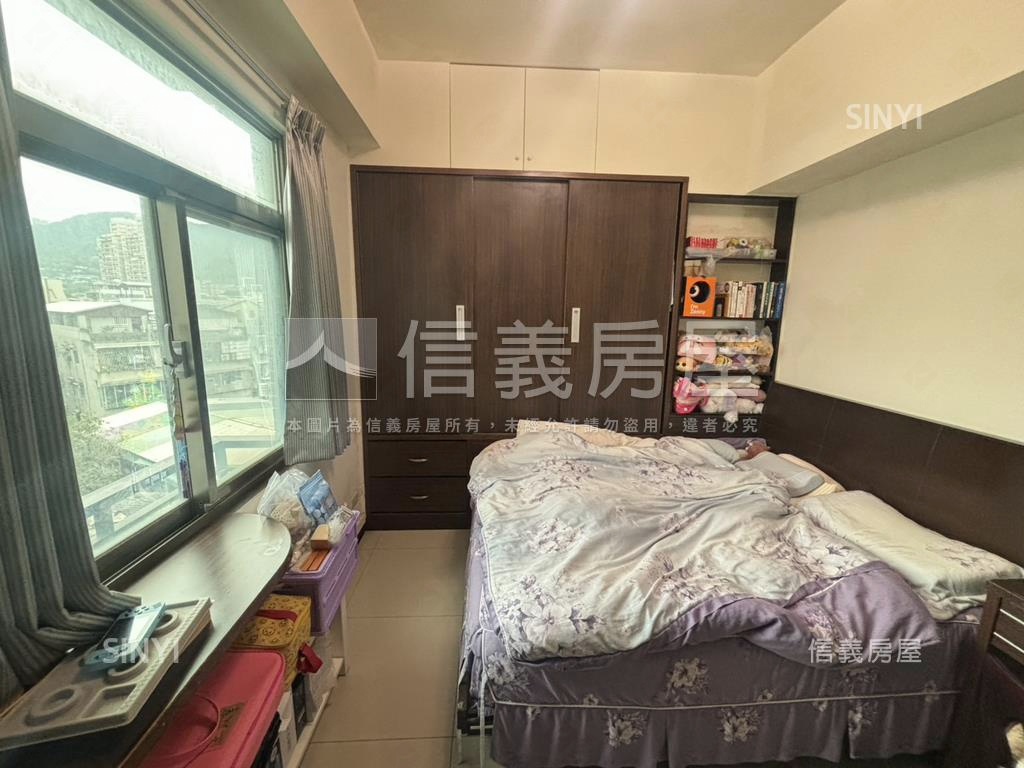 專任國寶花園稀有兩房房屋室內格局與周邊環境