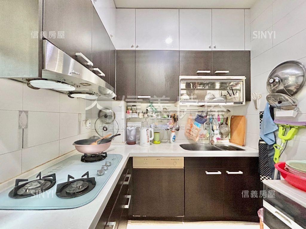 竹北高鐵椰林藏龍房屋室內格局與周邊環境