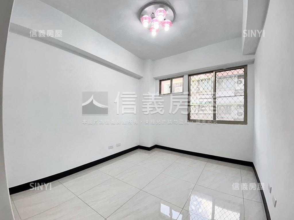 頂好新象精美三房房屋室內格局與周邊環境