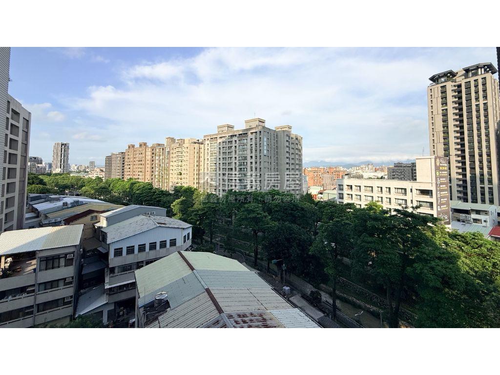 精銳ＦＵＮ未來☆簡約舒適房屋室內格局與周邊環境
