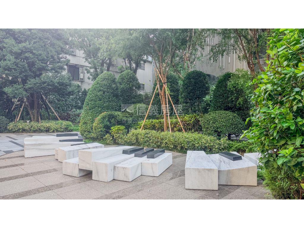 精銳ＦＵＮ未來☆簡約舒適房屋室內格局與周邊環境