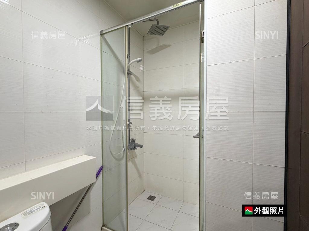 霸景！湖美麗採光四房平車房屋室內格局與周邊環境