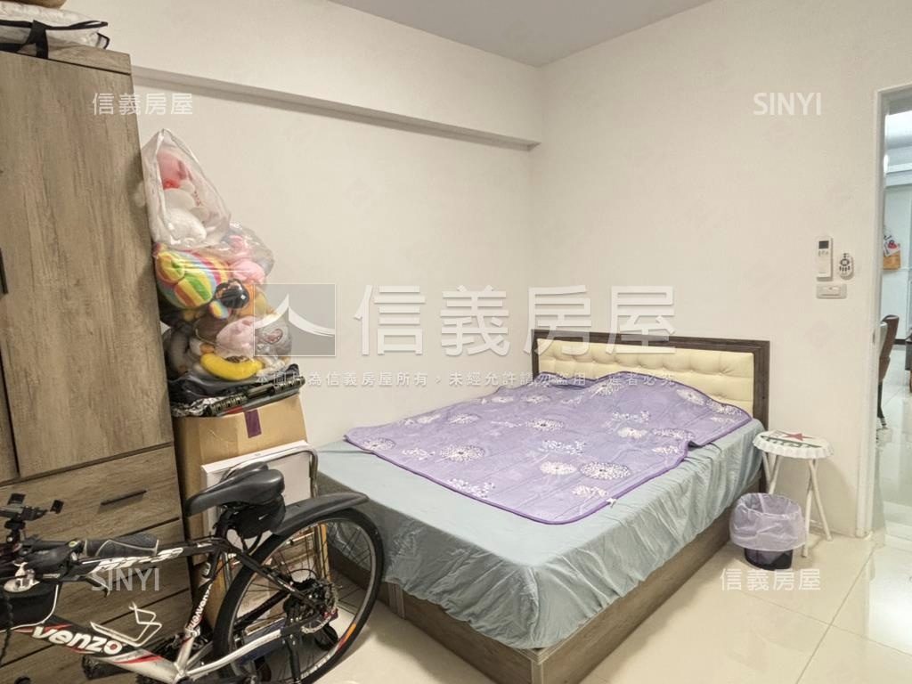 四房車位美裝潢學區宅房屋室內格局與周邊環境